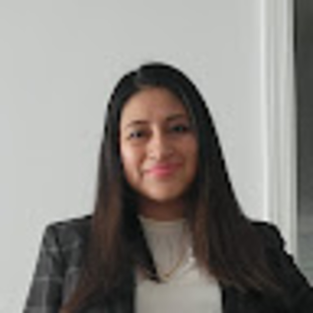 Meet your Posher, Lizeth p